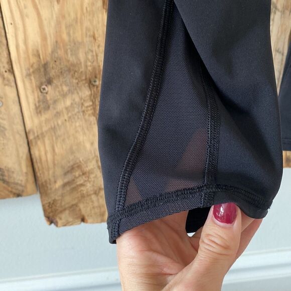 Lululemon Train Times Leggings Crop (17") Black Size 4 - Picture 7 of 16